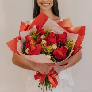 Buquê com 6 Rosas e Ferrero Rocher